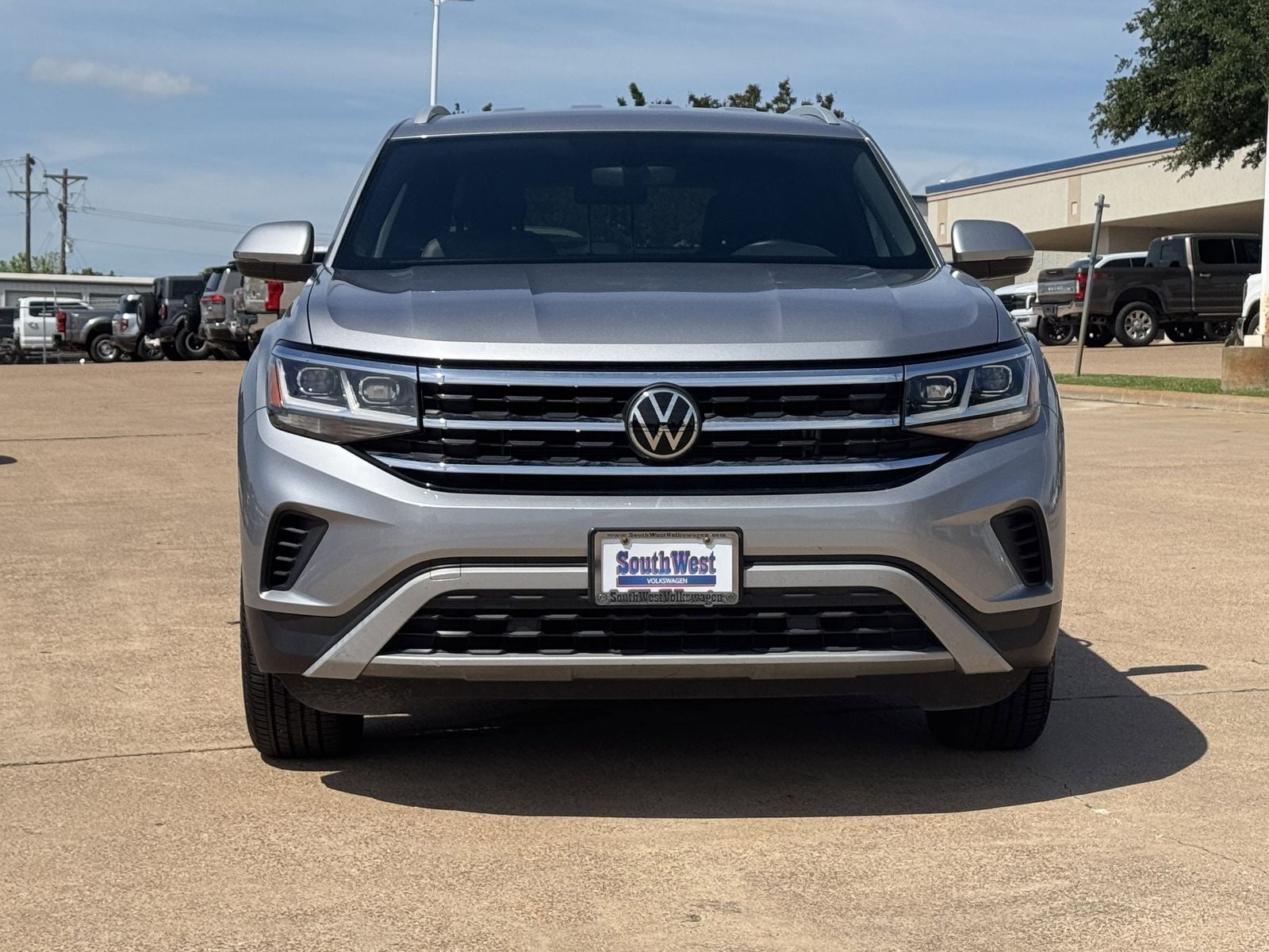 2020 Volkswagen Atlas Cross Sport 2.0T SE 4Motion