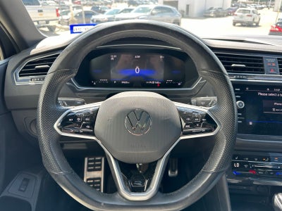 2024 Volkswagen Tiguan 2.0T SE R-Line Black