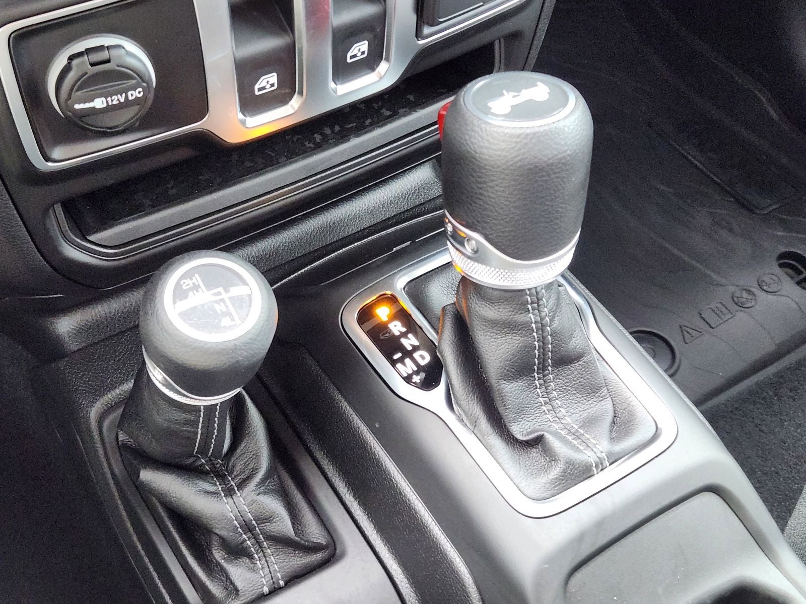 2025 Jeep Wrangler WRANGLER 2-DOOR SPORT