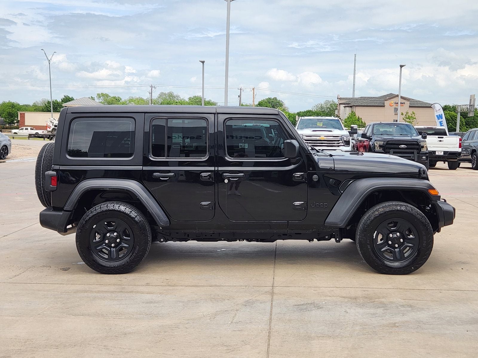2025 Jeep Wrangler 4-Door Sport 4x4