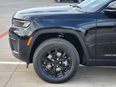 2026 Jeep Grand Cherokee GRAND CHEROKEE LAREDO ALTITUDE 4X2