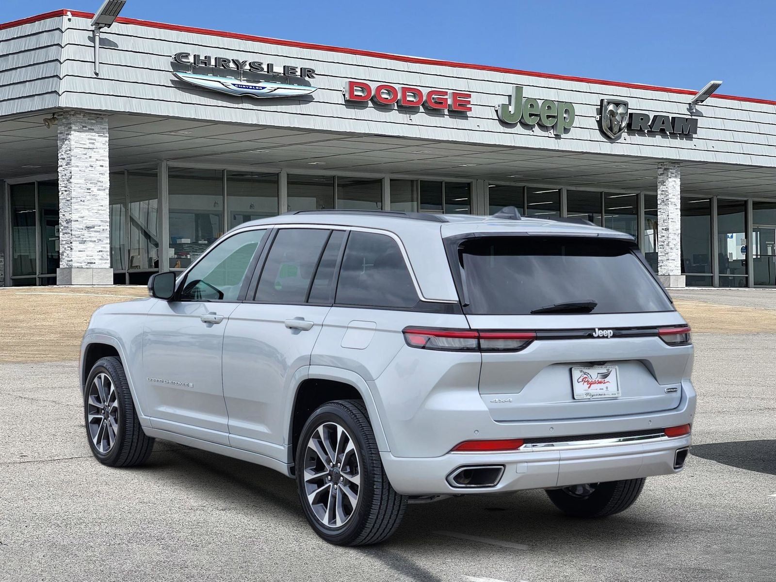 2024 Jeep Grand Cherokee Overland 4x4