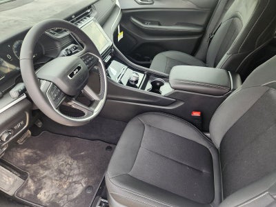 2025 Jeep Grand Cherokee L GRAND CHEROKEE L LAREDO 4X4