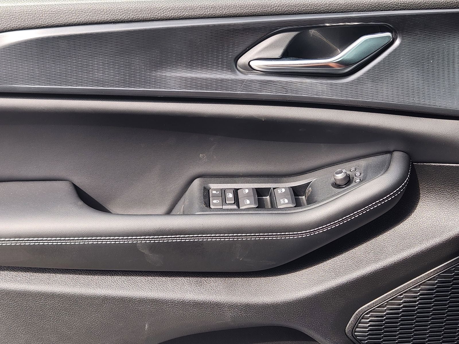 2025 Jeep Grand Cherokee L GRAND CHEROKEE L LAREDO 4X4