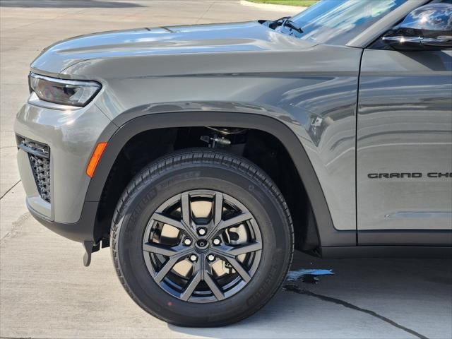 2027 Jeep Grand Cherokee L Laredo Altitude