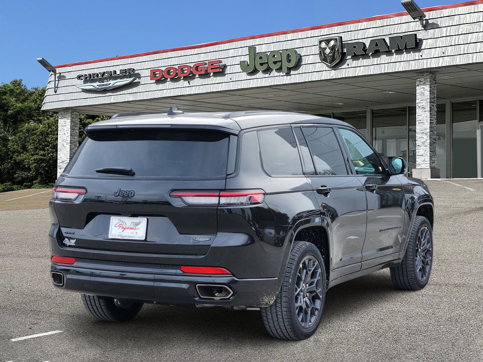 2025 Jeep Grand Cherokee L GRAND CHEROKEE L SUMMIT 4X4