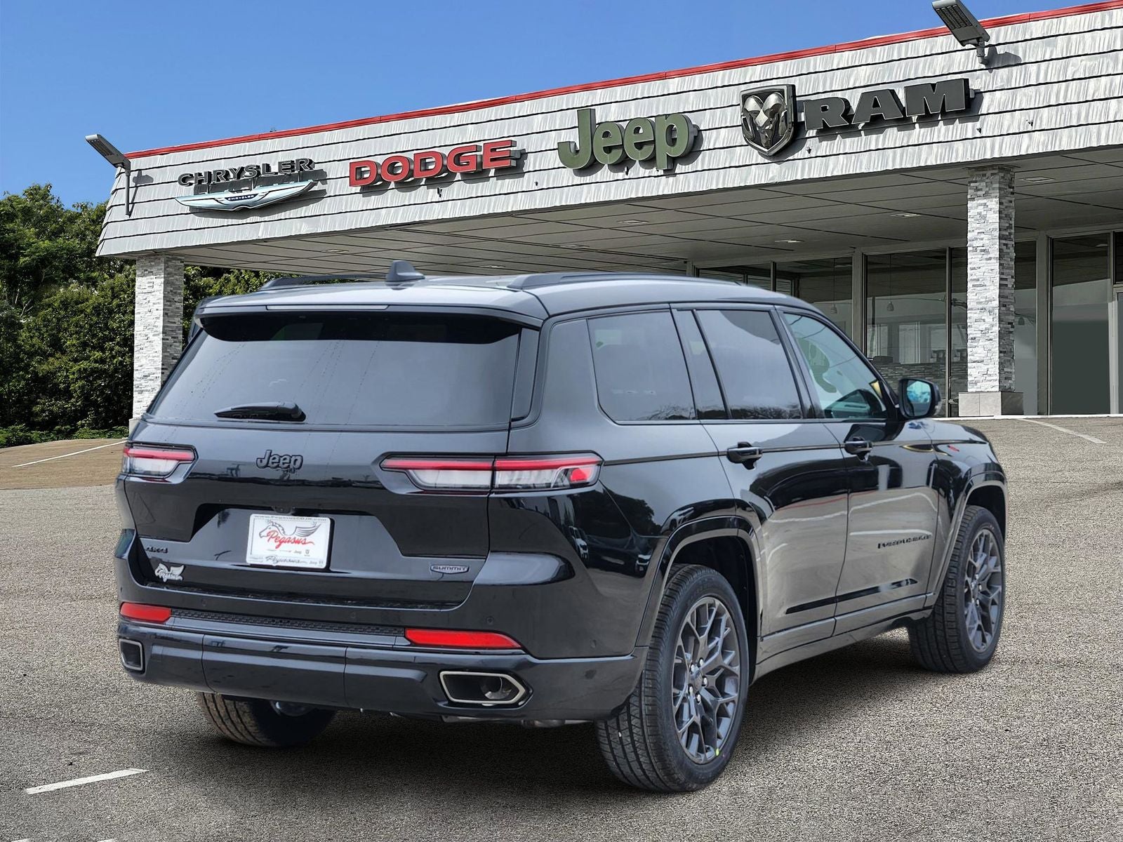 2025 Jeep Grand Cherokee L GRAND CHEROKEE L SUMMIT 4X4