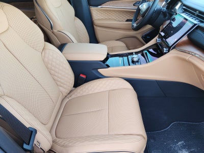 2025 Jeep Grand Cherokee L GRAND CHEROKEE L SUMMIT RESERVE 4X4