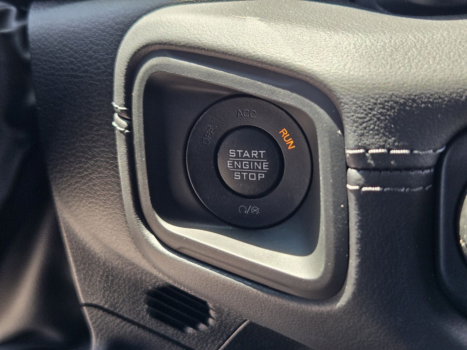 2025 Jeep Wrangler WRANGLER 4-DOOR RUBICON 392