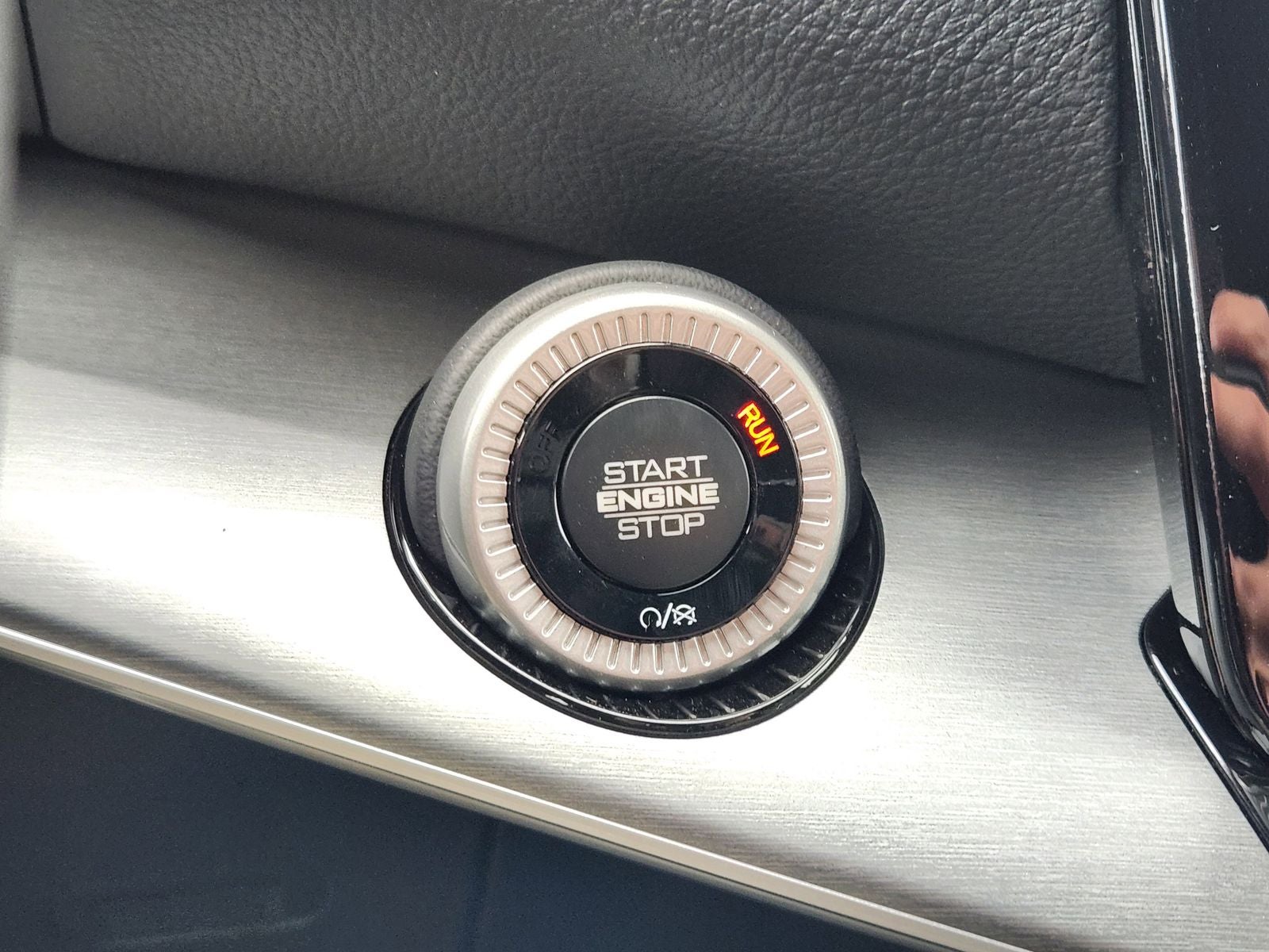 2025 Jeep Wagoneer WAGONEER CARBIDE 4X4