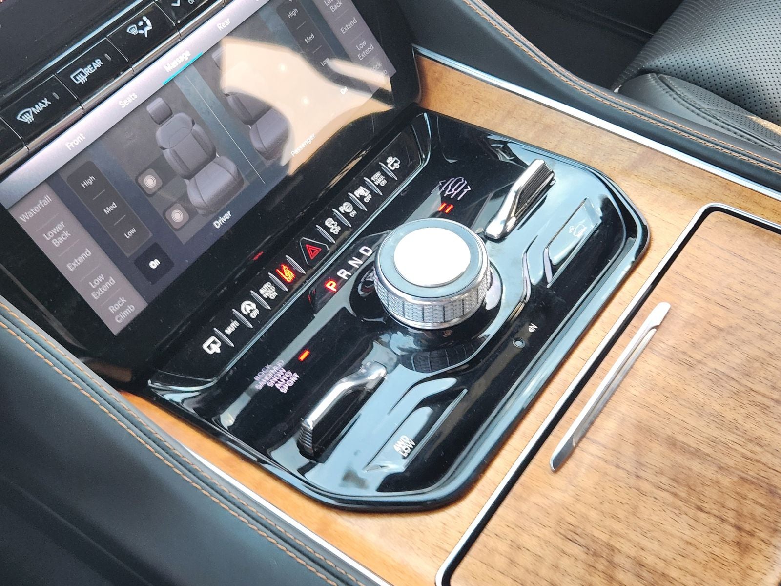 2024 Jeep Grand Wagoneer Series III 4x4