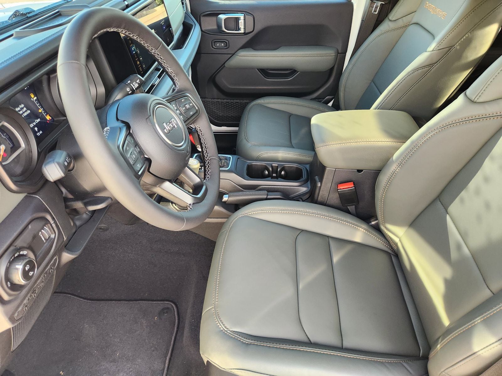 2026 Jeep Gladiator GLADIATOR MOJAVE X 4X4