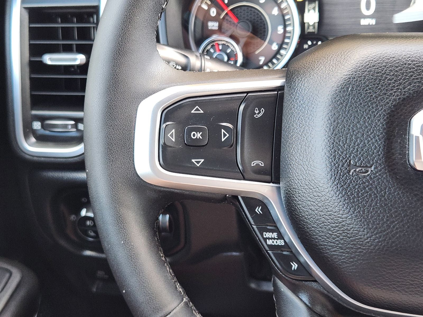 2025 RAM Ram 1500 Lone Star Crew Cab 4x2 5'7' Box