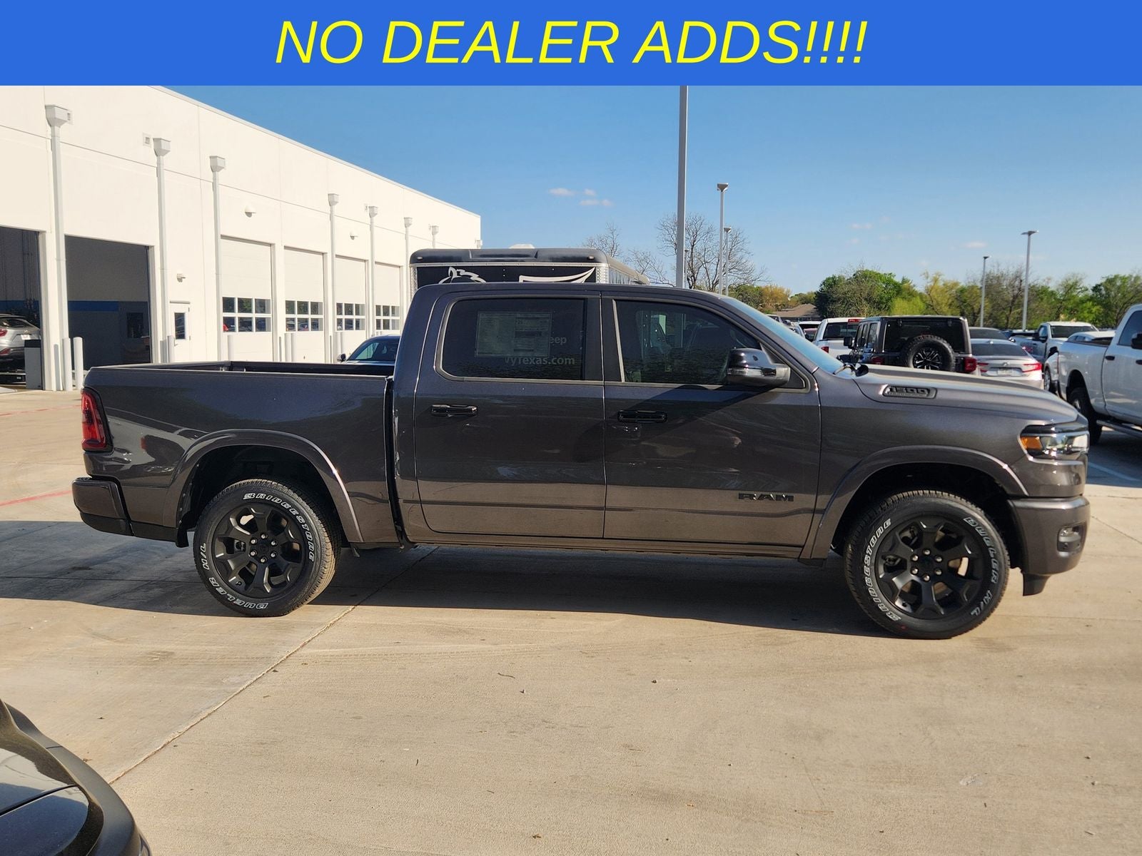 2026 RAM Ram 1500 RAM 1500 LONE STAR CREW CAB 4X4 5'7' BOX