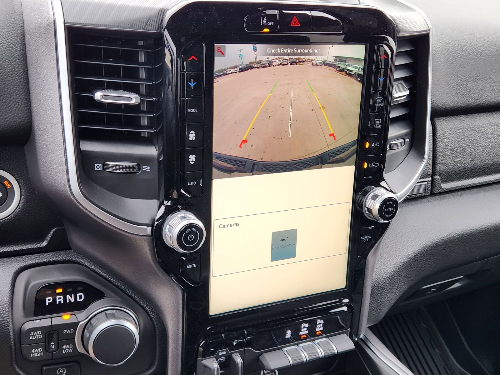 2026 RAM Ram 1500 RAM 1500 LONE STAR CREW CAB 4X4 5'7' BOX