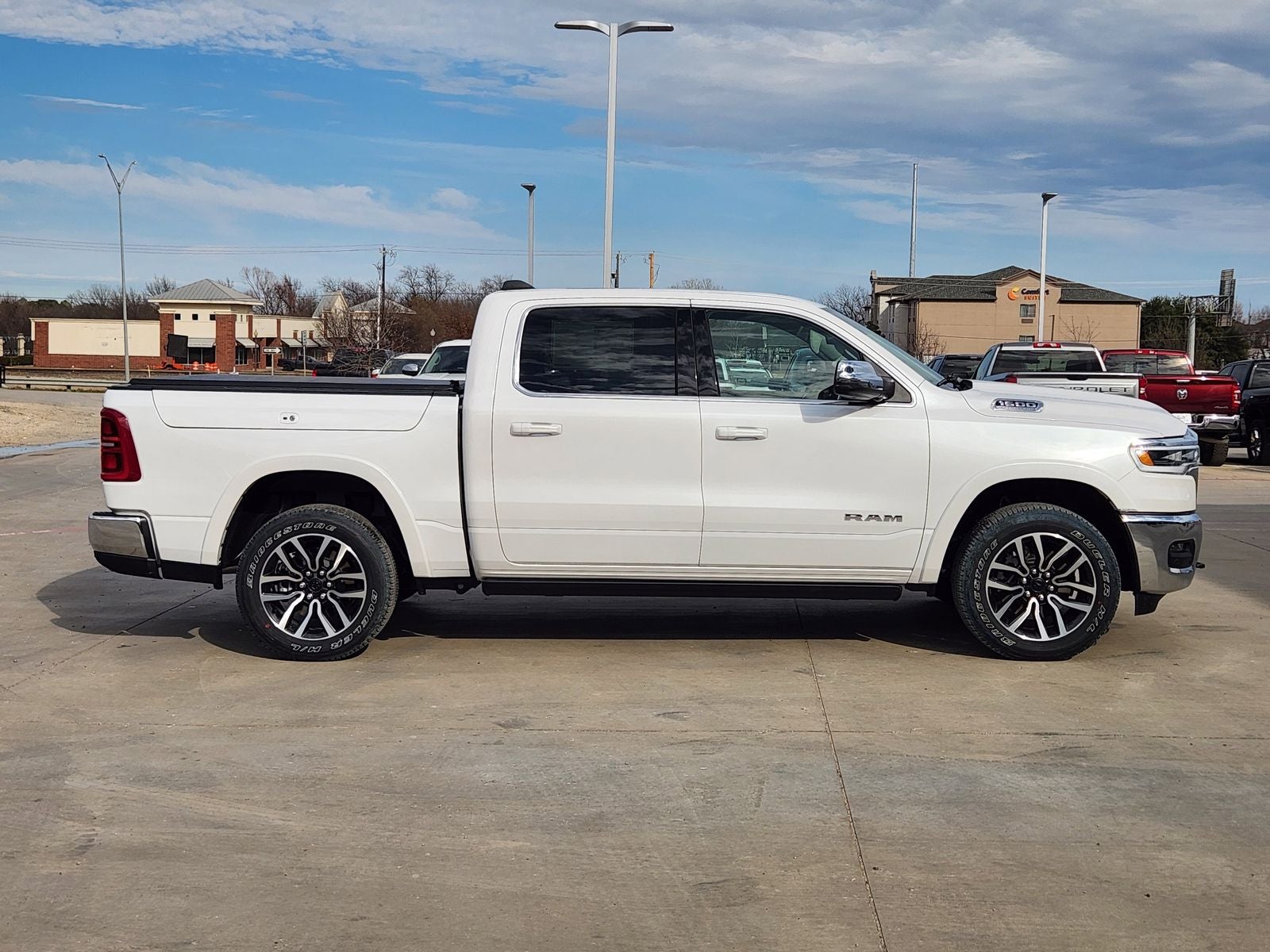 2026 RAM Ram 1500 RAM 1500 LIMITED LONGHORN CREW CAB 4X4 5'7' BOX