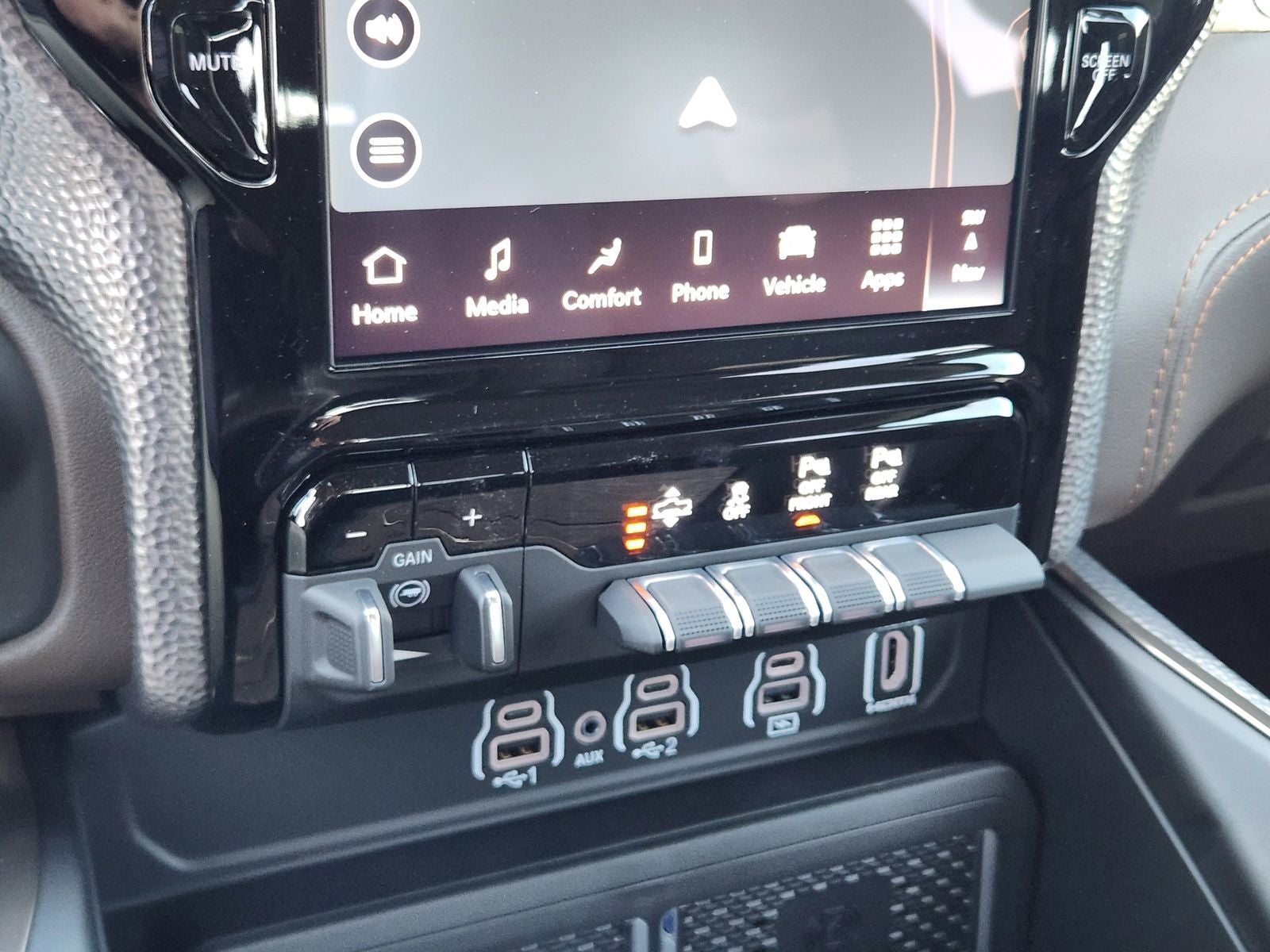 2026 RAM Ram 1500 RAM 1500 LIMITED LONGHORN CREW CAB 4X4 5'7' BOX