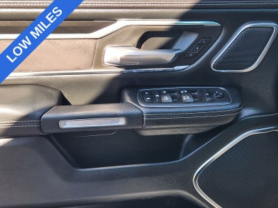 2019 RAM Ram 1500 Laramie Crew Cab 4x4 5'7' Box