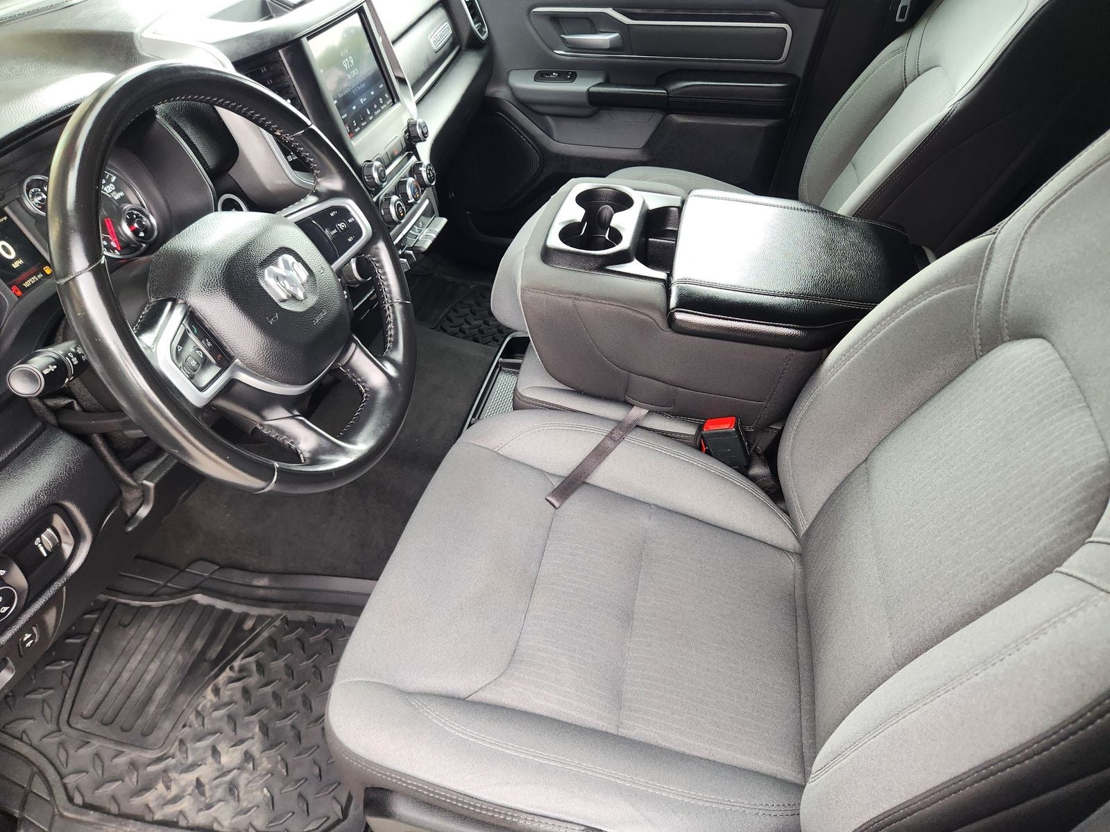 2021 RAM Ram 1500 Big Horn Crew Cab 4x4 6'4' Box