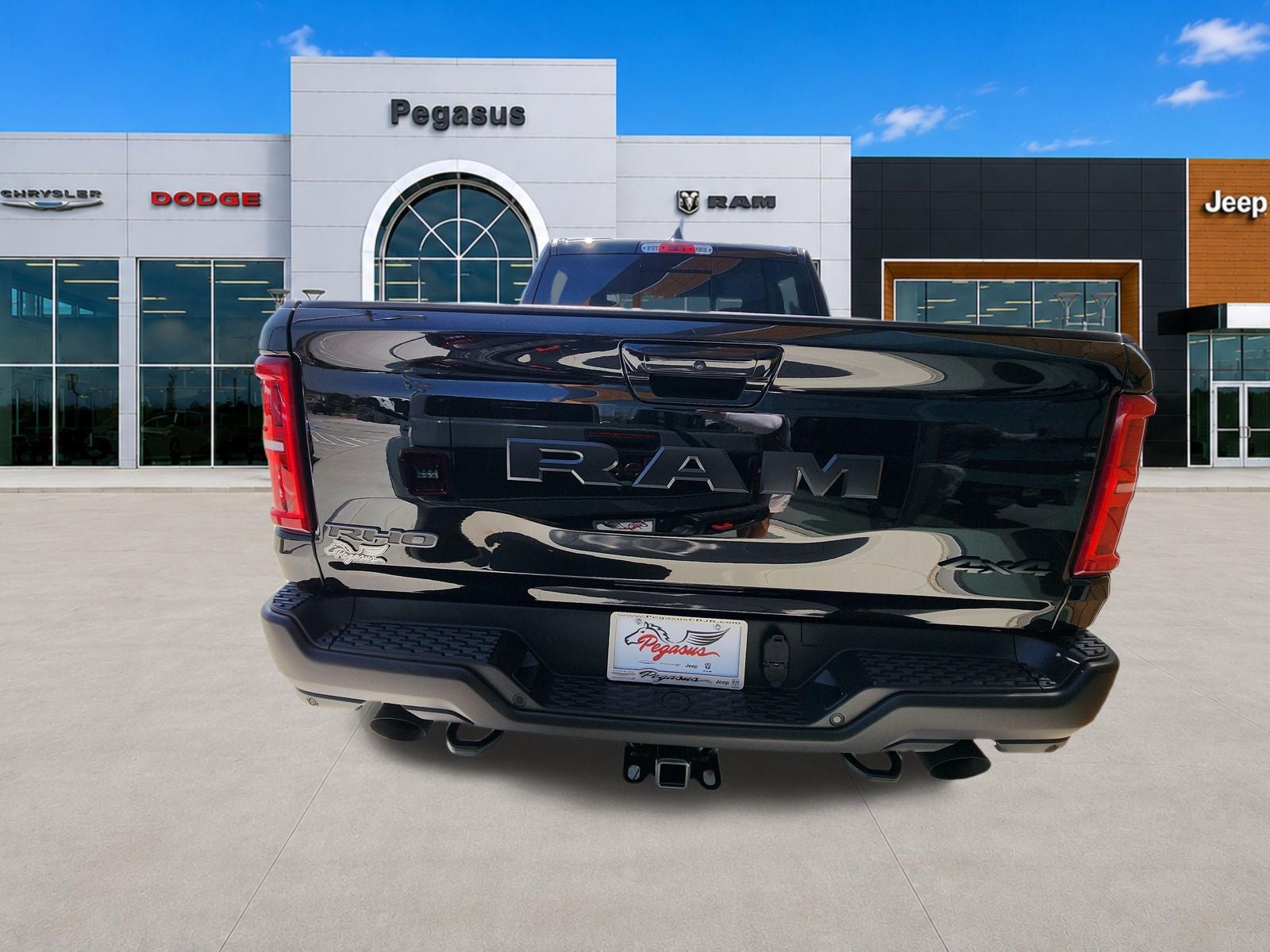 2026 RAM Ram 1500 RAM 1500 RHO CREW CAB 4X4 5'7' BOX