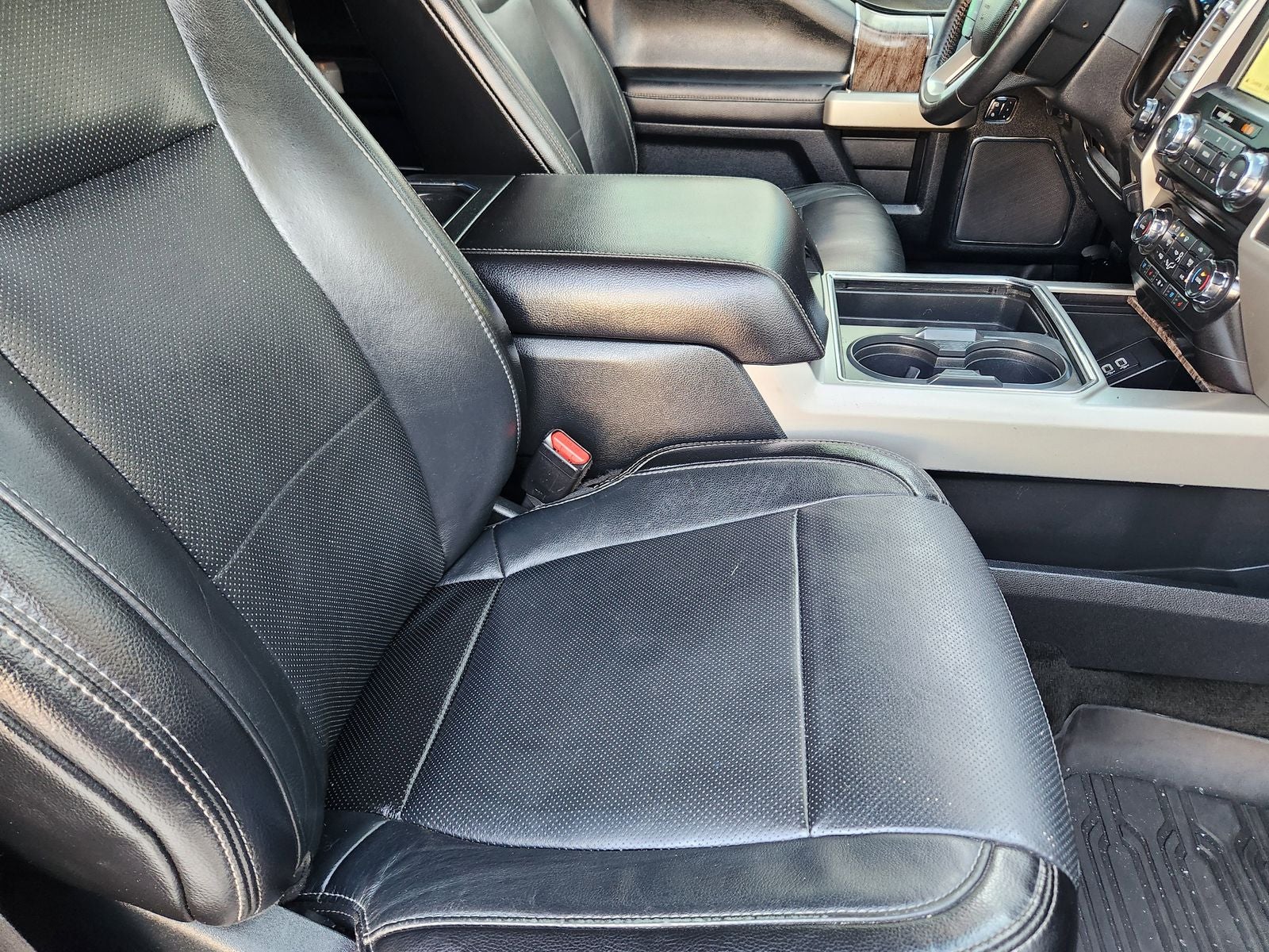 2017 Ford F-350 LARIAT