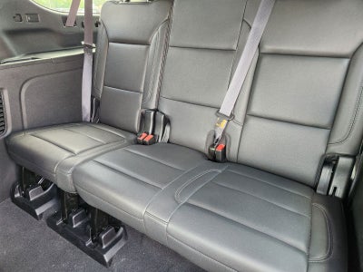 2024 Chevrolet Suburban 4WD LT