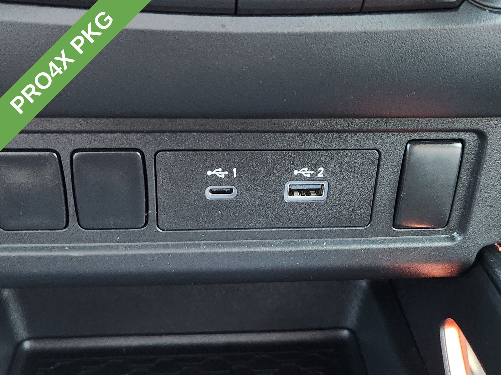 2024 Nissan Frontier Crew Cab PRO-4X 4x4