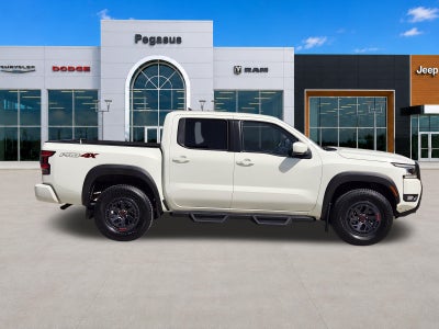 2025 Nissan Frontier Crew Cab PRO-4X 4x4