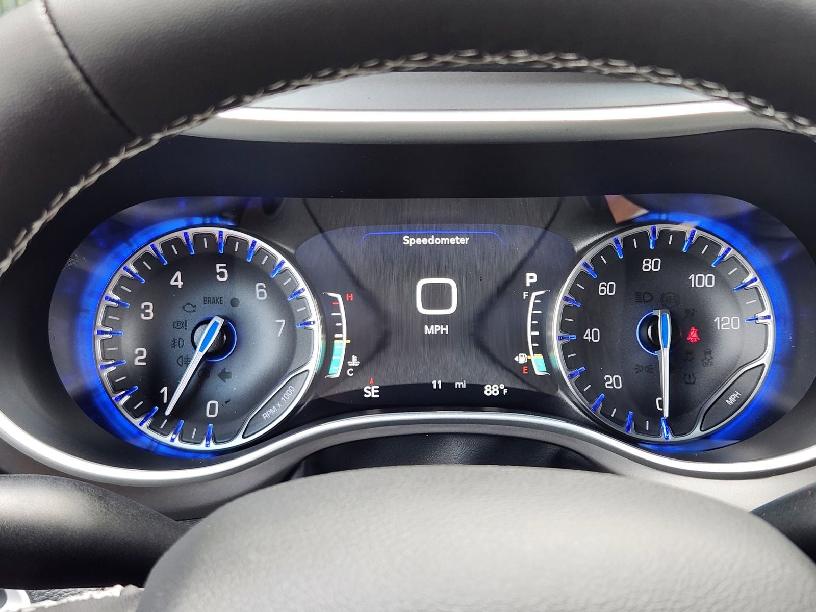 2027 Chrysler Pacifica PACIFICA SELECT