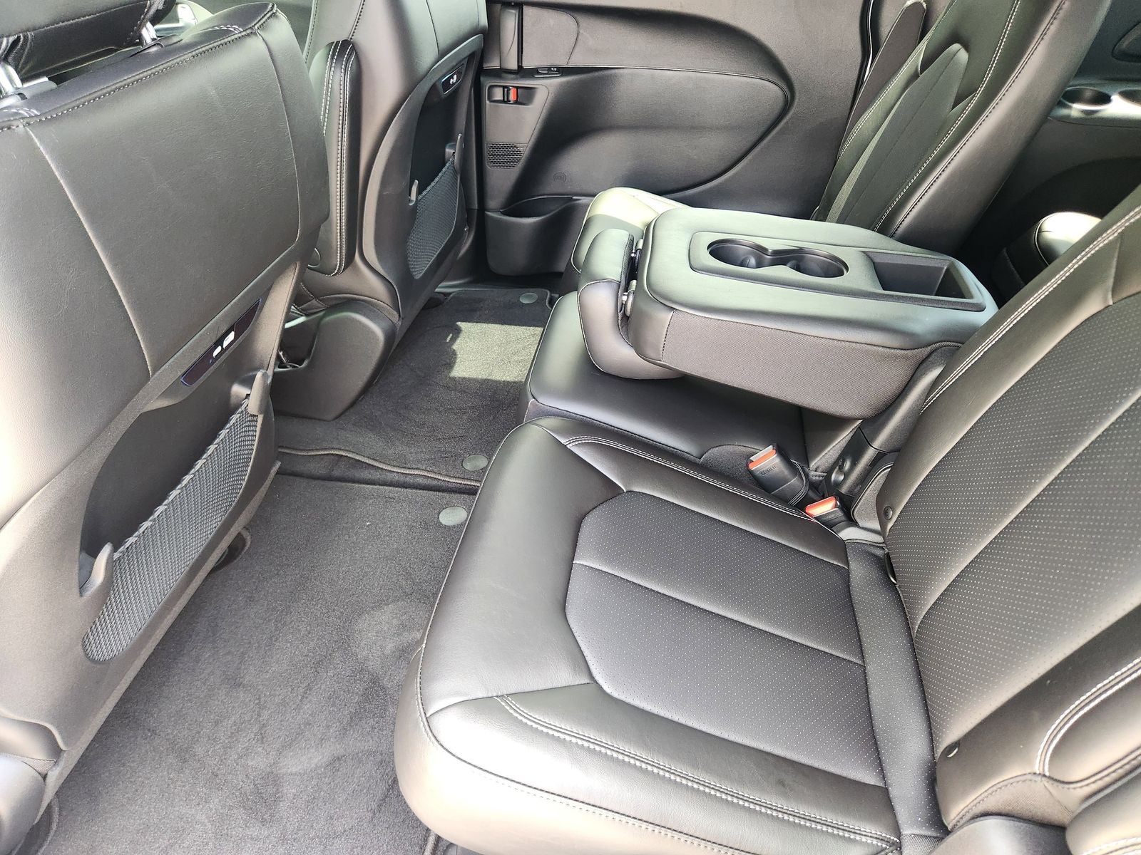 2027 Chrysler Pacifica PACIFICA SELECT