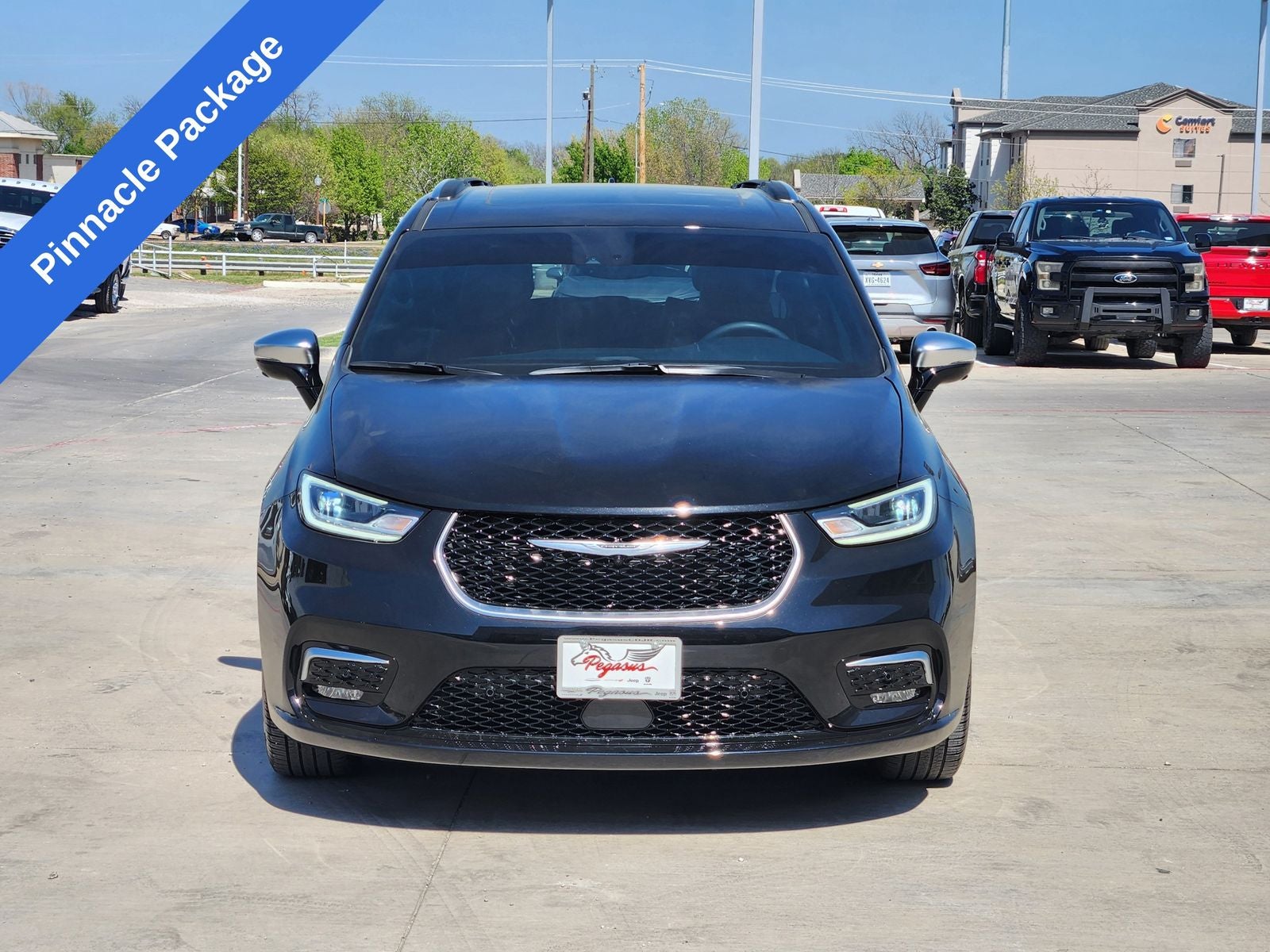 2025 Chrysler Pacifica Pinnacle