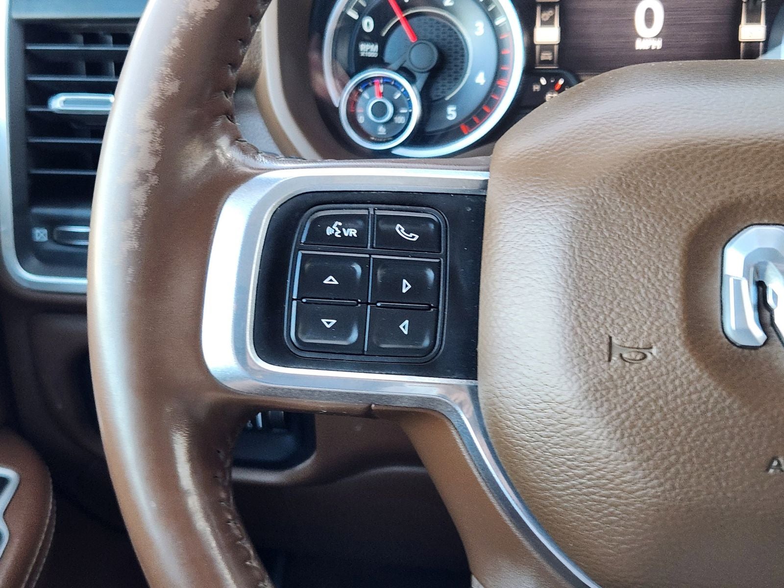 2020 RAM Ram 3500 Laramie Crew Cab 4x4 8' Box