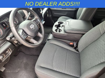 2026 RAM Ram 2500 RAM 2500 BLACK EXPRESS CREW CAB 4X4 6'4' BOX