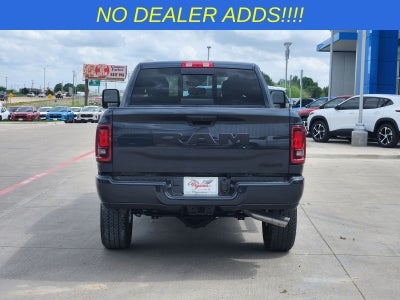 2026 RAM Ram 2500 RAM 2500 BLACK EXPRESS CREW CAB 4X4 6'4' BOX