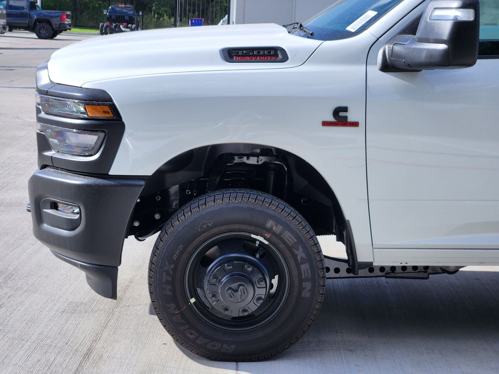 2027 RAM Ram 3500 RAM 3500 TRADESMAN REGULAR CAB 4X4 8' BOX