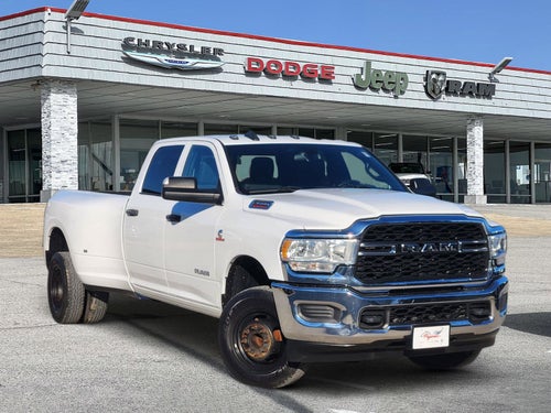 2022 RAM Ram 3500 Tradesman Crew Cab 4x4 8' Box