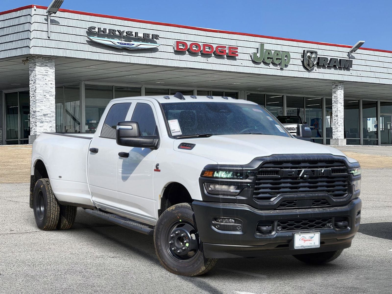 2026 RAM Ram 3500 RAM 3500 TRADESMAN CREW CAB 4X4 8' BOX