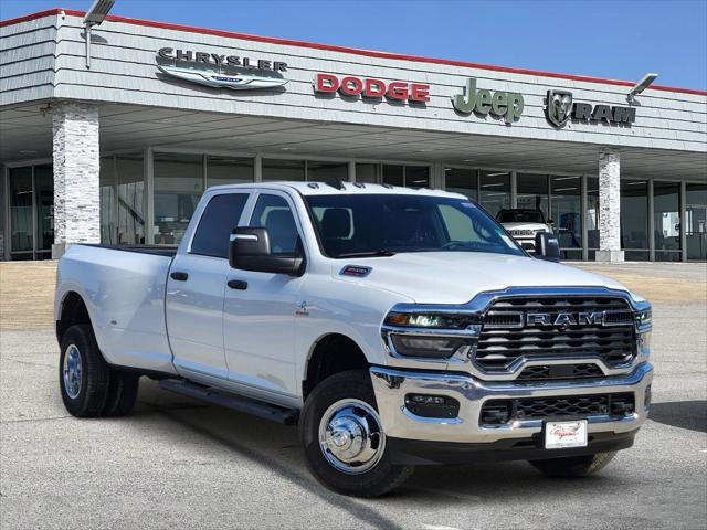 2026 RAM Ram 3500 RAM 3500 TRADESMAN CREW CAB 4X4 8' BOX