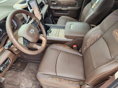 2026 RAM Ram 3500 RAM 3500 LIMITED LONGHORN CREW CAB 4X4 8' BOX