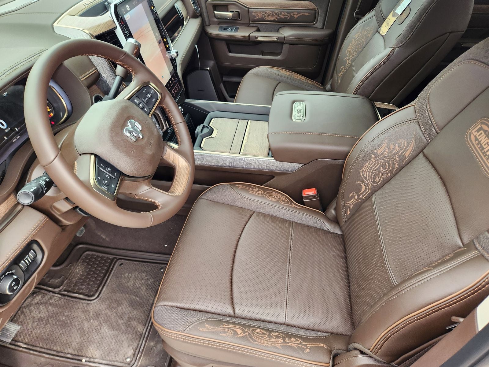 2026 RAM Ram 3500 RAM 3500 LIMITED LONGHORN CREW CAB 4X4 8' BOX