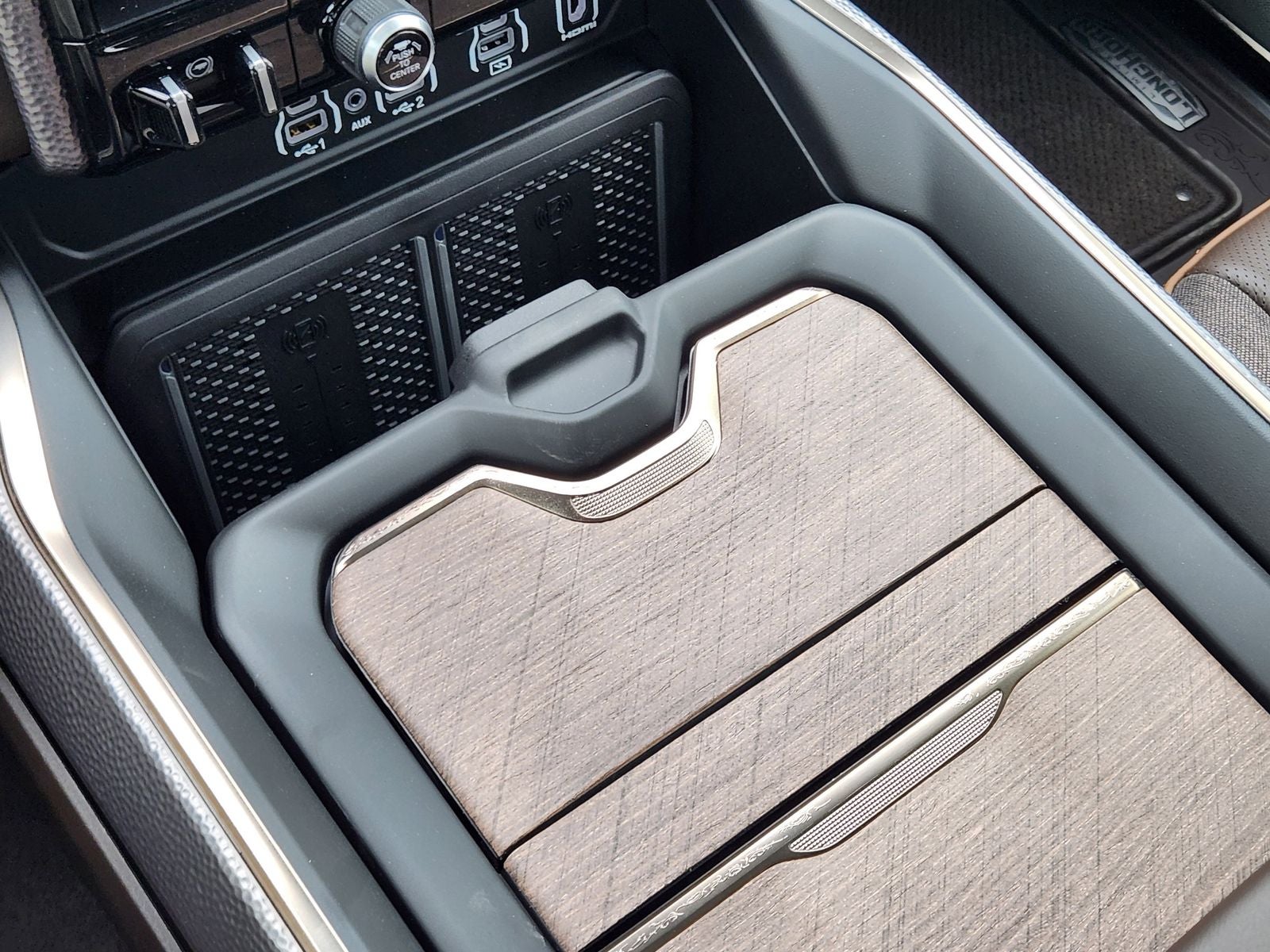 2026 RAM Ram 3500 RAM 3500 LIMITED LONGHORN CREW CAB 4X4 8' BOX