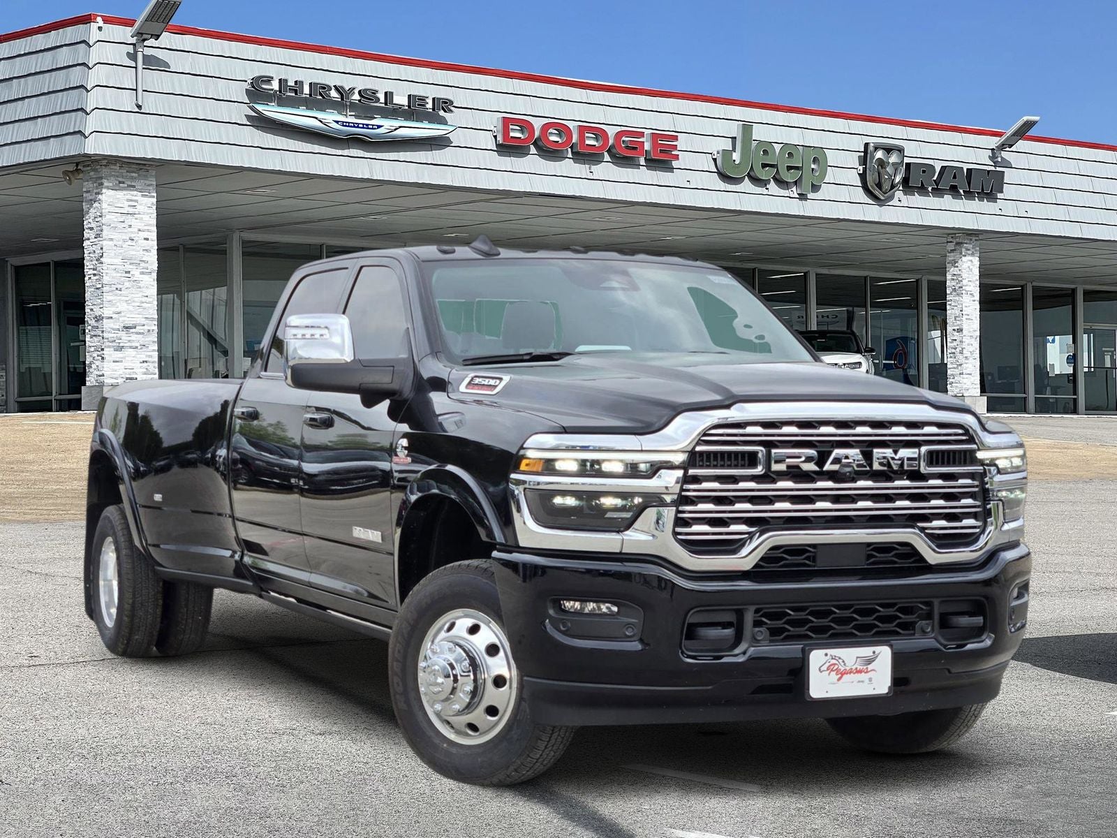 2026 RAM Ram 3500 RAM 3500 LIMITED LONGHORN CREW CAB 4X4 8' BOX