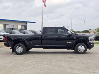 2026 RAM Ram 3500 RAM 3500 LIMITED LONGHORN CREW CAB 4X4 8' BOX