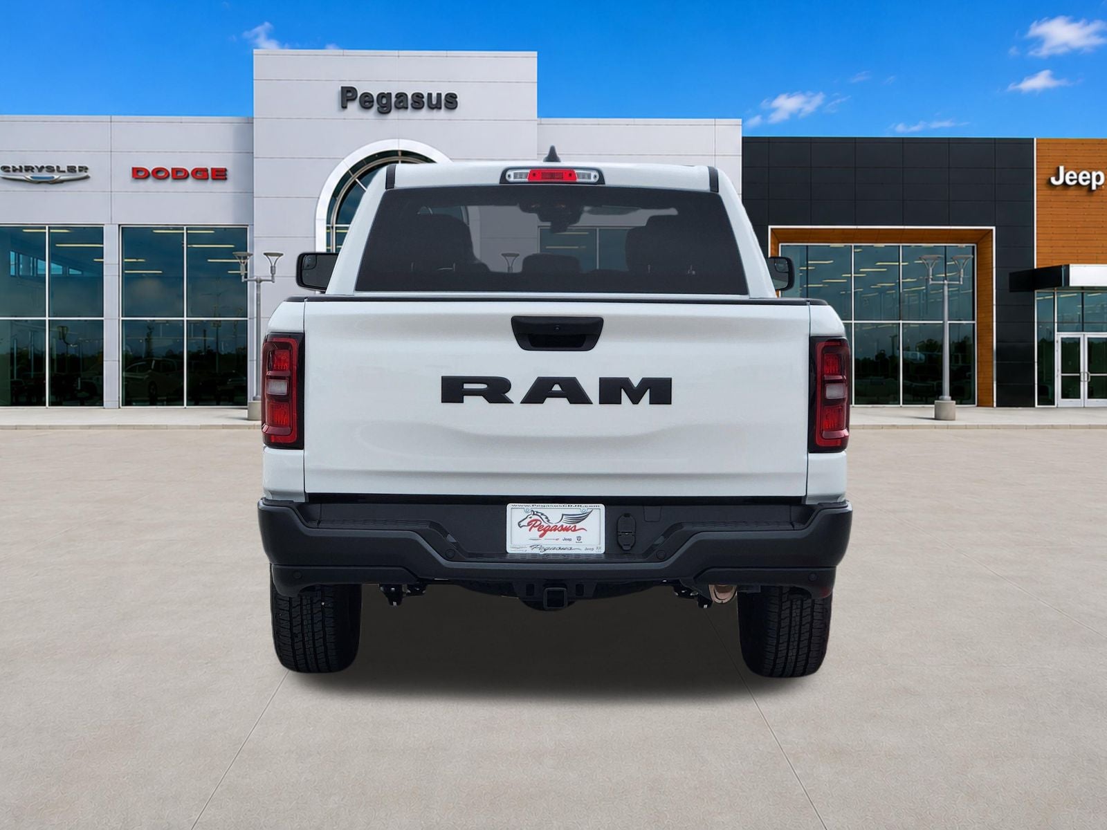 2026 RAM Ram 1500 RAM 1500 TRADESMAN CREW CAB 4X2 5'7' BOX