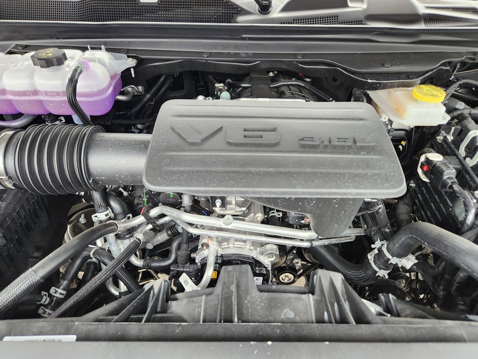 2025 RAM Ram 1500 RAM 1500 TRADESMAN CREW CAB 4X2 5'7' BOX