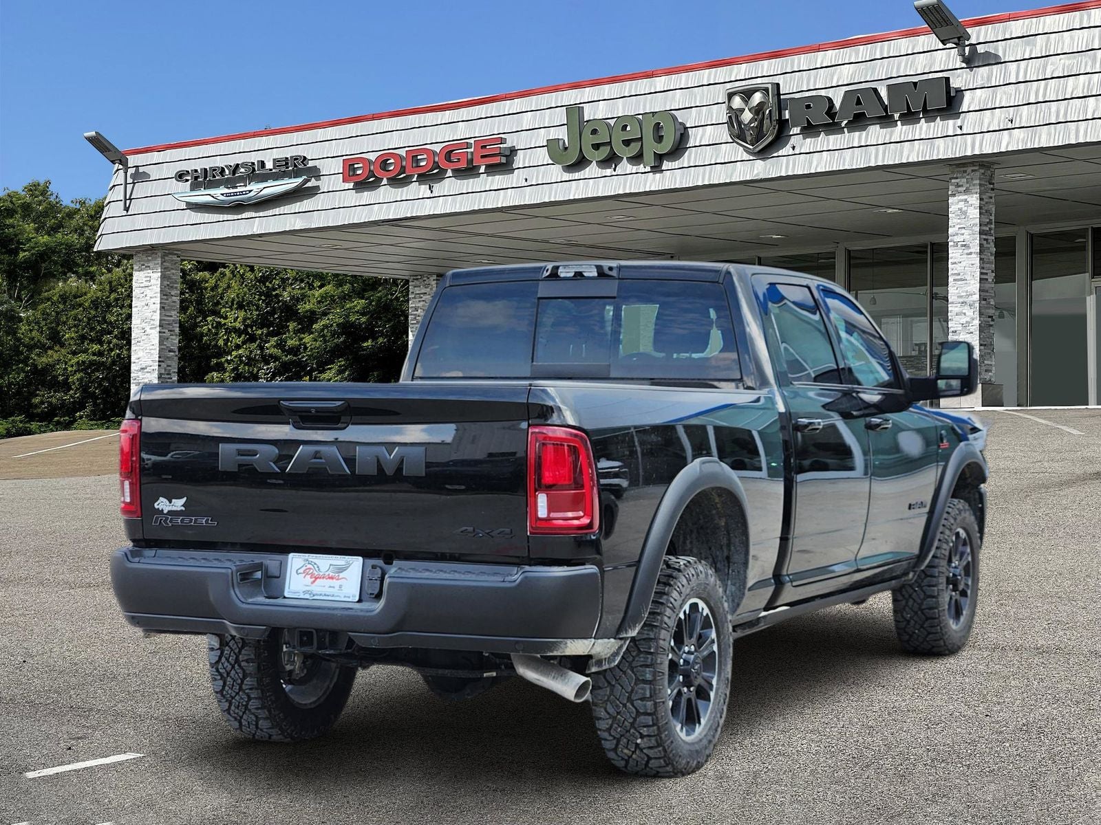 2025 RAM Ram 2500 RAM 2500 REBEL CREW CAB 4X4 6'4' BOX