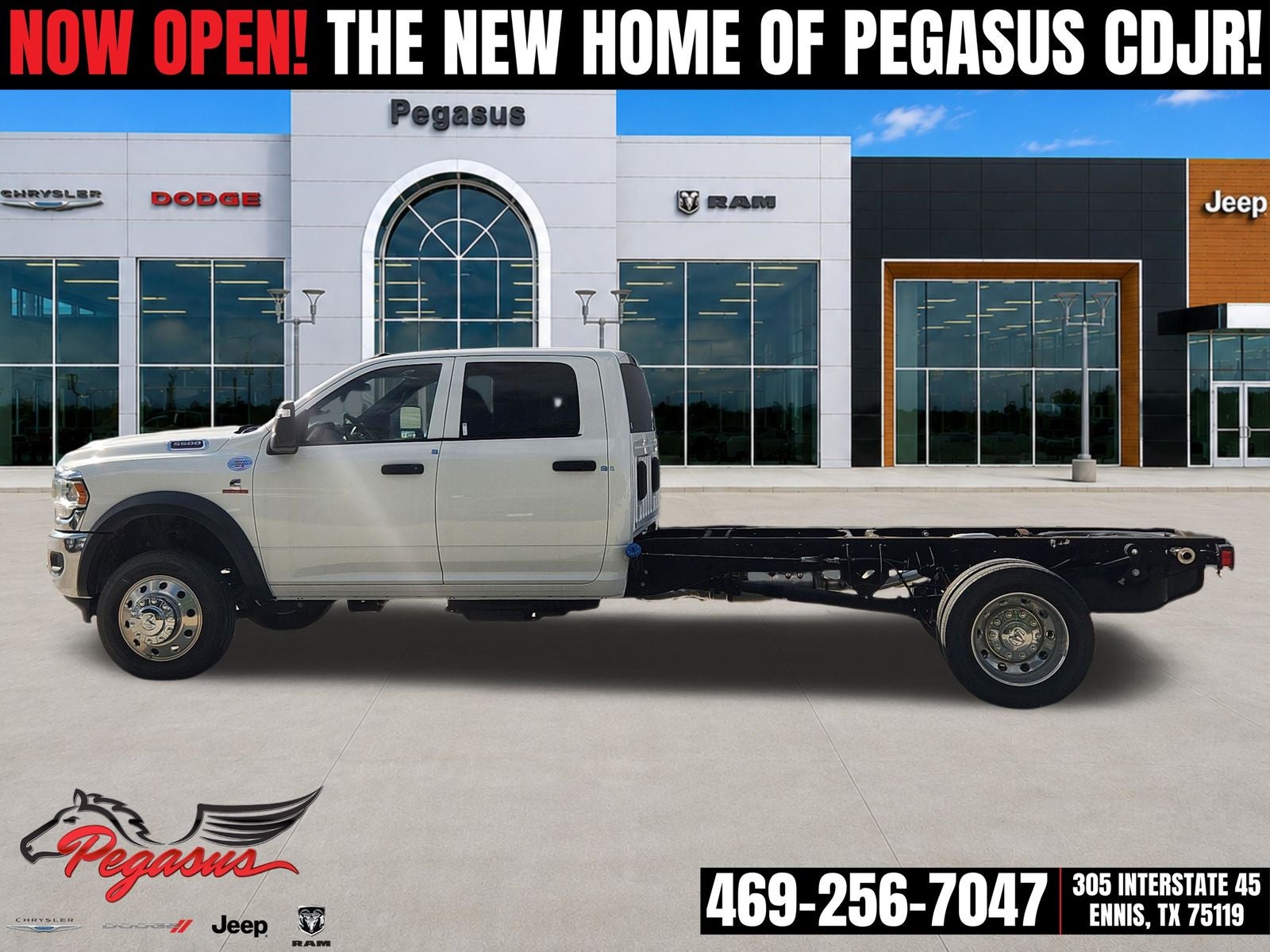 2024 RAM Ram 5500 Chassis Cab RAM 5500 TRADESMAN CHASSIS CREW CAB 4X2 84' CA