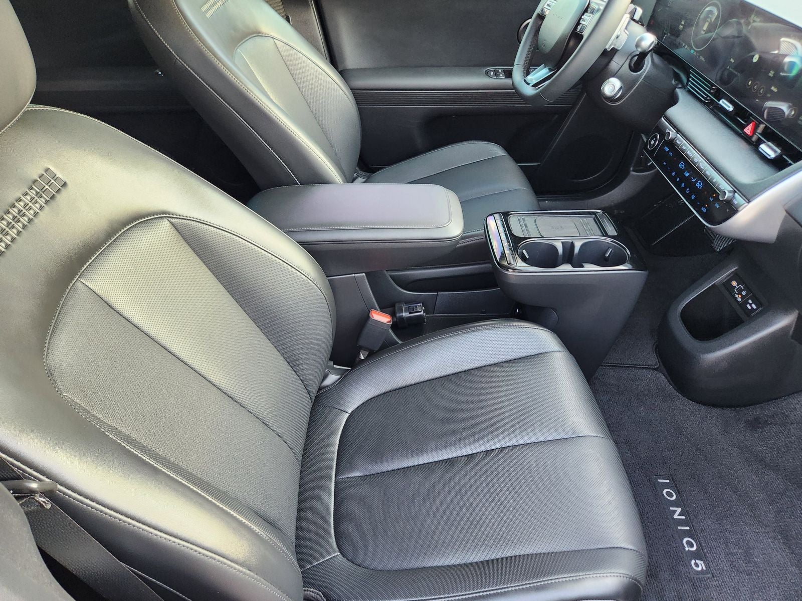 2025 Hyundai IONIQ 5 SEL