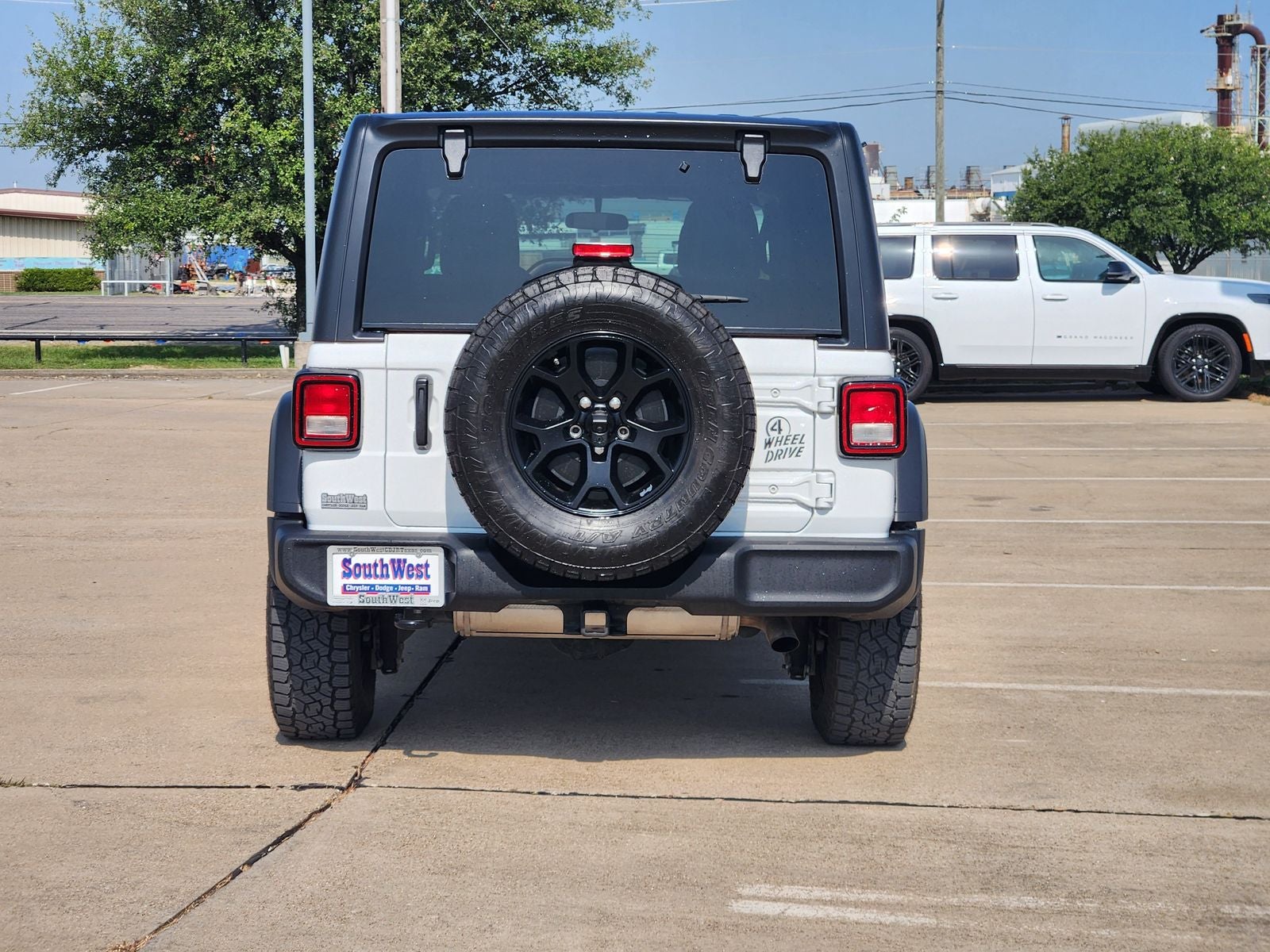 2023 Jeep Wrangler 4-Door Willys 4x4