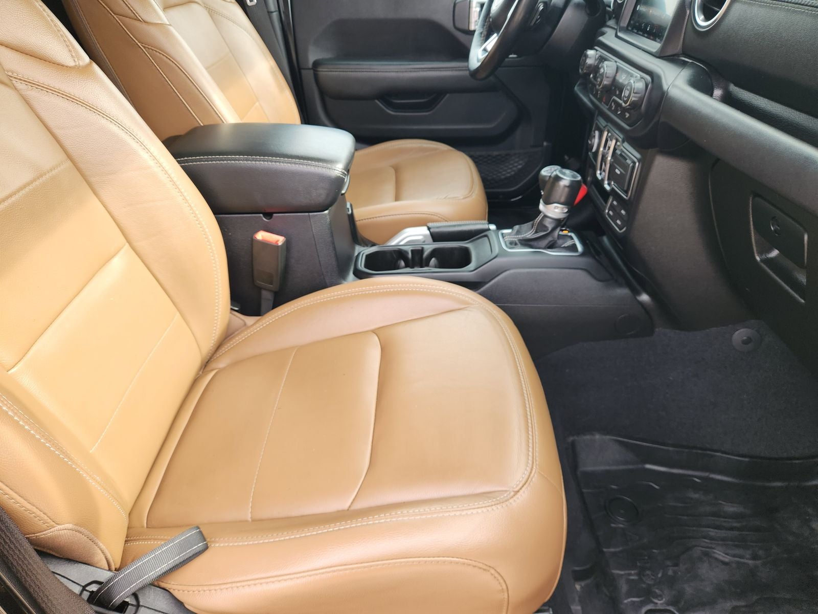 2020 Jeep Wrangler Unlimited Sahara 4x4